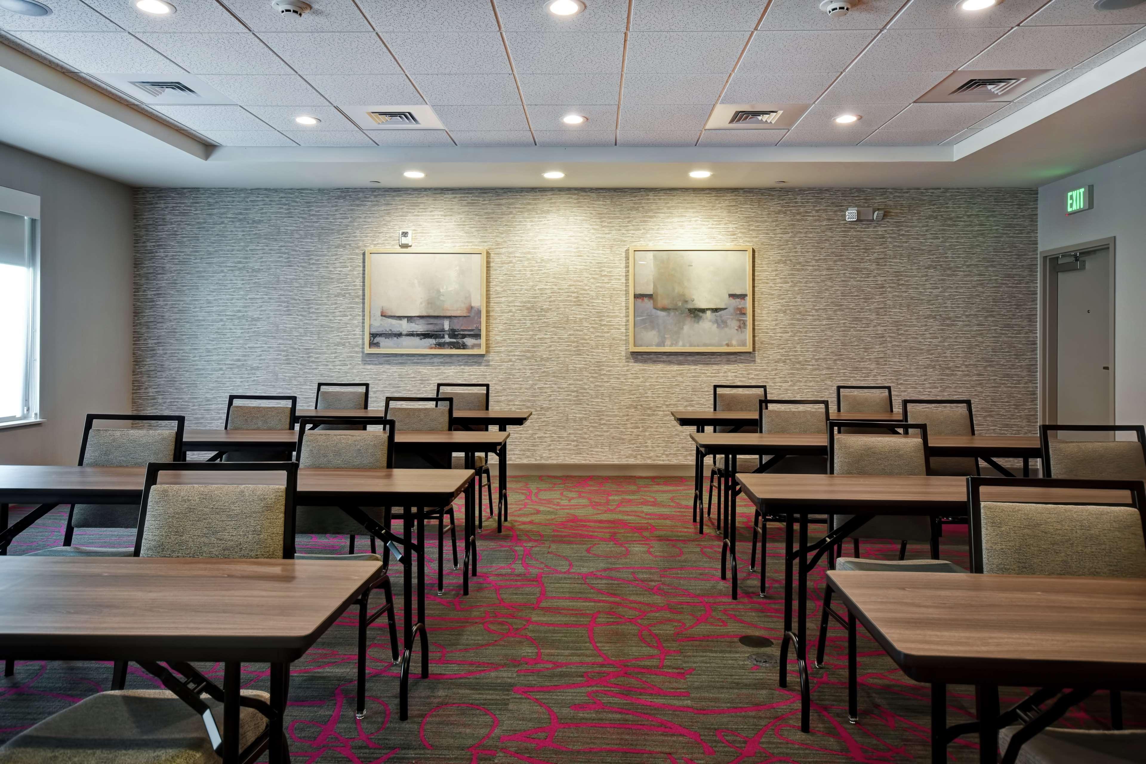 Home2 Suites By Hilton Birmingham/Fultondale, Al Экстерьер фото